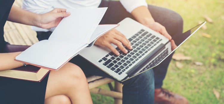 Les professionnels de l'immobilier, experts en gestion, achat, vente et location de biens immobiliers.